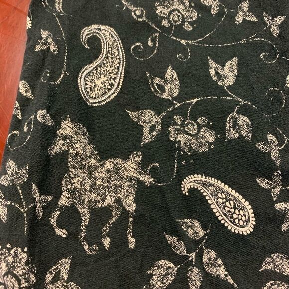 Bit  & Bridle Horse & Paisley S/S Button Down sz L - Picture 2 of 4